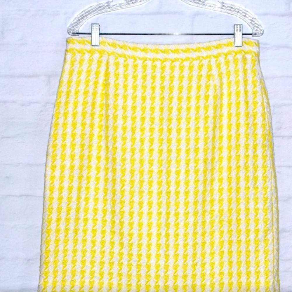 Banana Republic hounds tooth petite skirt
